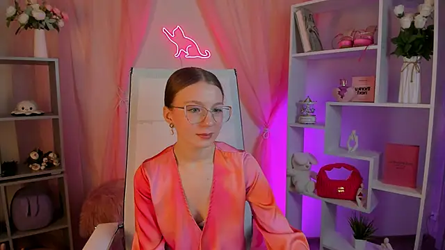 ElliFrankenweenie's Live XXX Chat