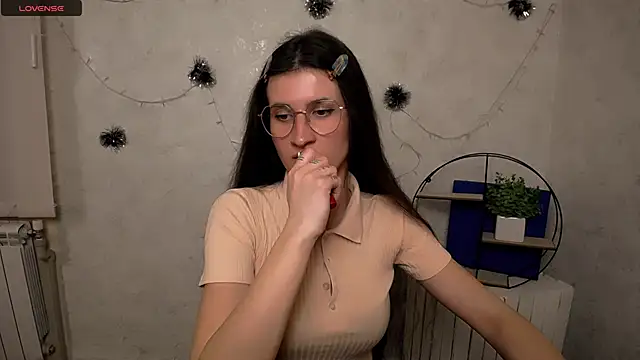 MaryEm976 Chat XXX in diretta
