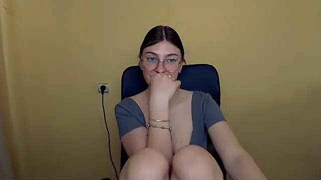 Luna_Lush_ Obrolan Langsung XXX