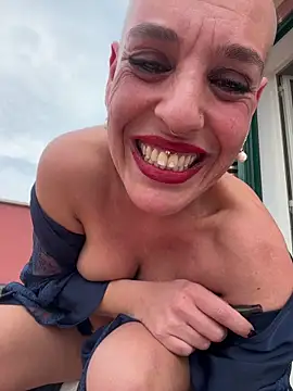 emprexkala's Live XXX Chat