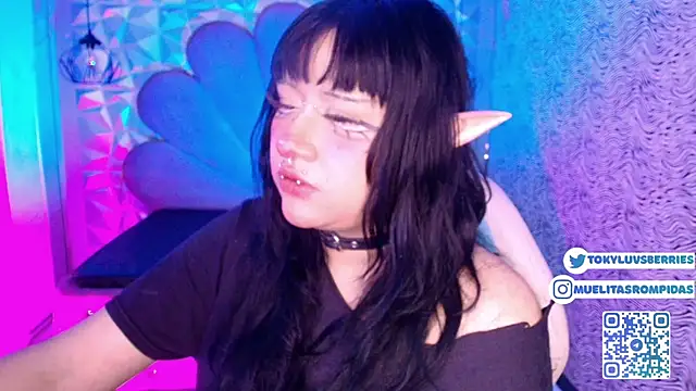 Chat XXX en directo de toky_doll