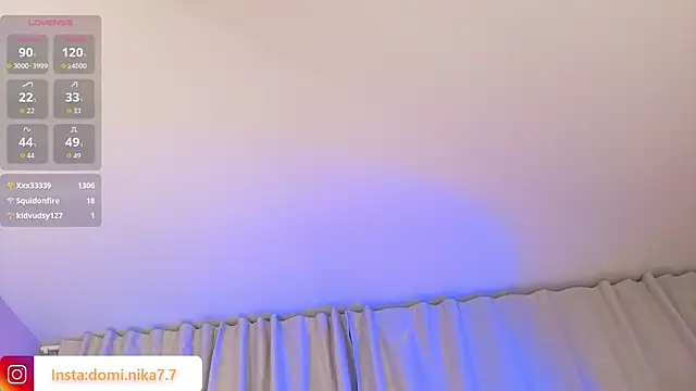 BiggieBoobiesのライブXXXチャット