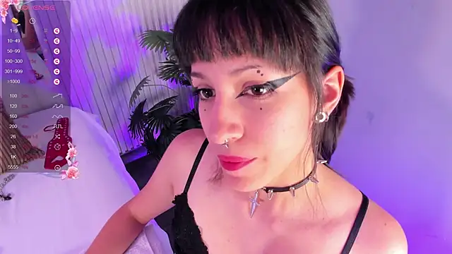 ViolettaColinss 现场XXX聊天