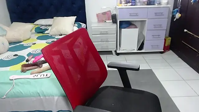 pervert_mommy_ – Live XXX-chat