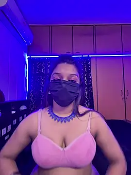 Sirishateluguammai Show in webcam