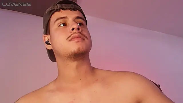 BjornSteel live XXX chat