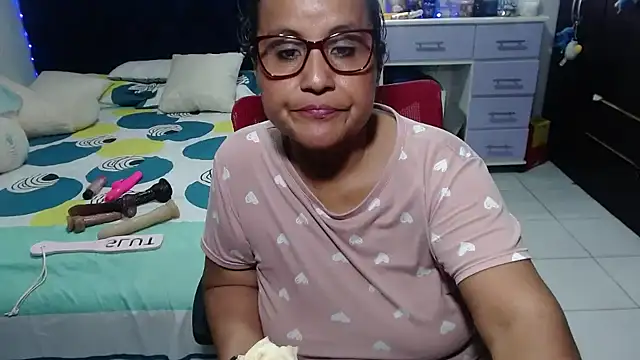 pervert_mommy_ 라이브 XXX 채팅