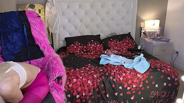 RoxalanaStar Chat XXX in diretta