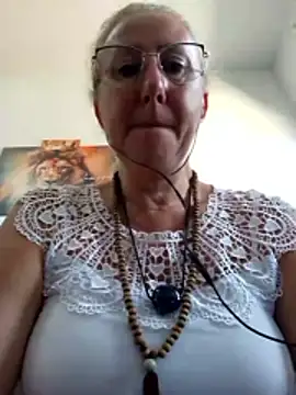 MILEIDE980: απευθείας συνομιλία ΧΧΧ