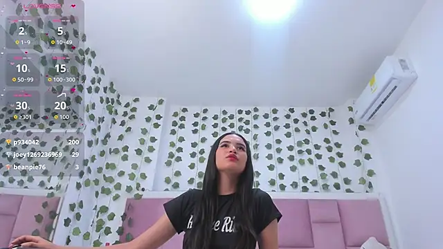 Chat +18 de kaily_sweet1 ao vivo