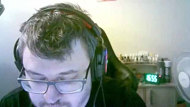 SirAbuser 라이브 XXX 채팅