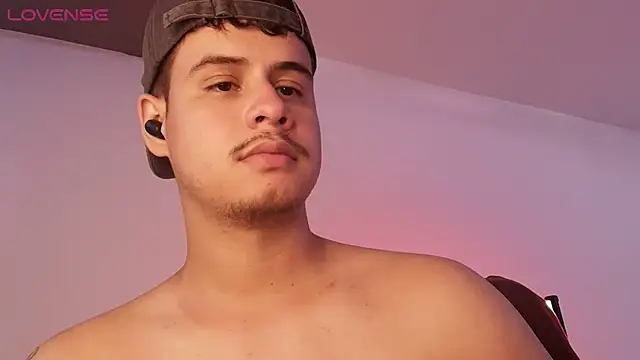 BjornSteel's Live XXX Chat