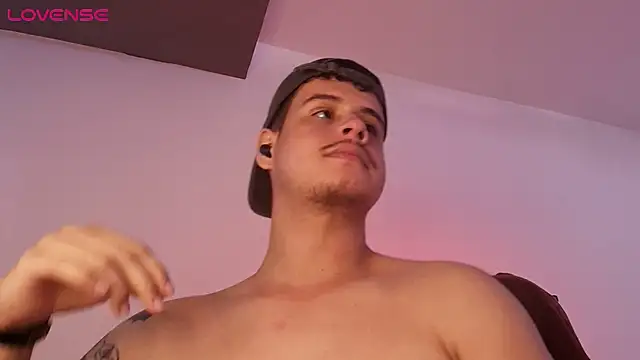 BjornSteel 라이브 XXX 채팅