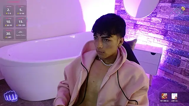 Pokazy przed kamerką – osamu_tay