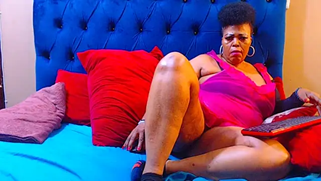 ebonycandy10's Webcam Show