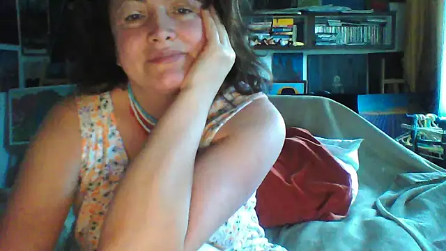 MariaAnaSunshine 即時 XXX 聊天