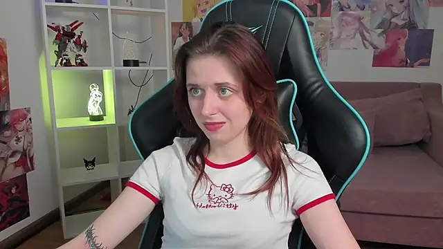 دردشة FreyaVey الجنسية المباشرة