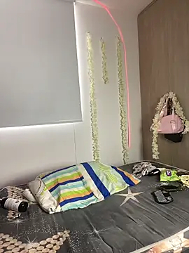 Velma_star 即時 XXX 聊天