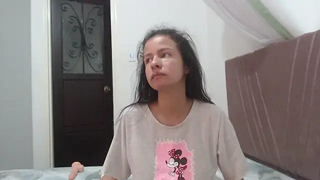 nathaly_jones_ Chat XXX live