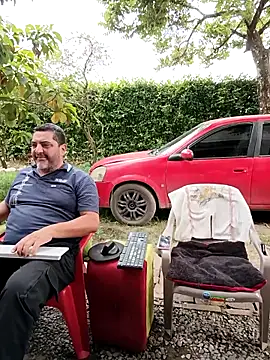 hotandfierylatinos2023 Adlı Modelin Canlı XXX Sohbeti