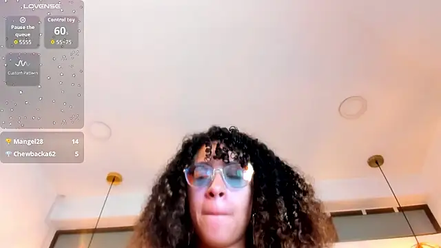 Hanna_Cornee_'s Live XXX Chat