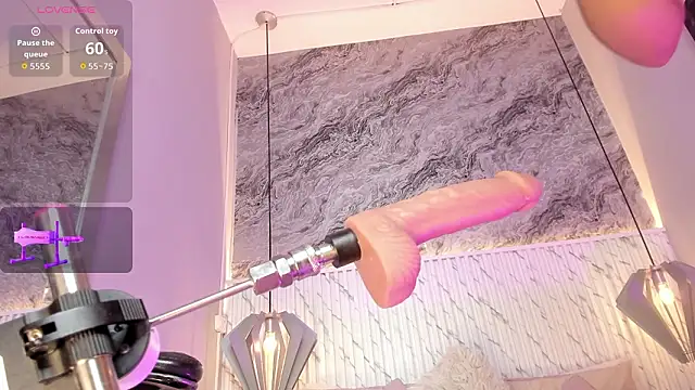 Emilly_mell Adlı Modelin Canlı XXX Sohbeti