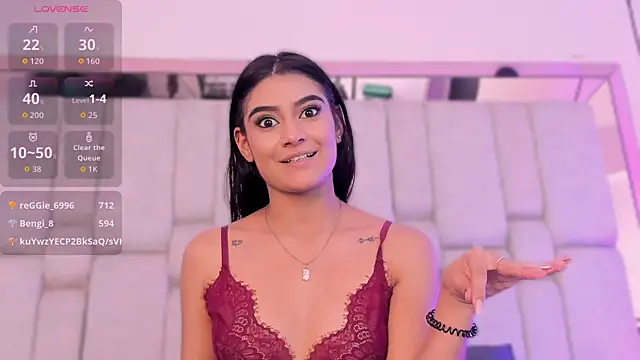 Онлайн чат XXX KatherineRuiz_