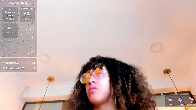 Hanna_Cornee_'s Live XXX Chat