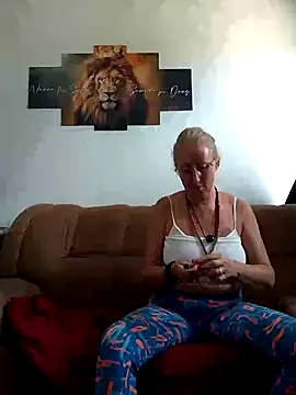 MILEIDE980 Chat XXX live