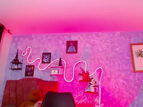 Everlin__Hot_ – Live XXX-chat