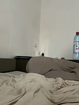 Show modela viktor1992-1-1 na web-kameri