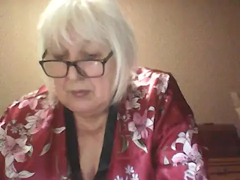 Pokazy przed kamerką – Alexia64231