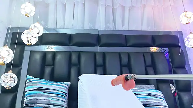 Czat XXX na żywo – DahianaMoss