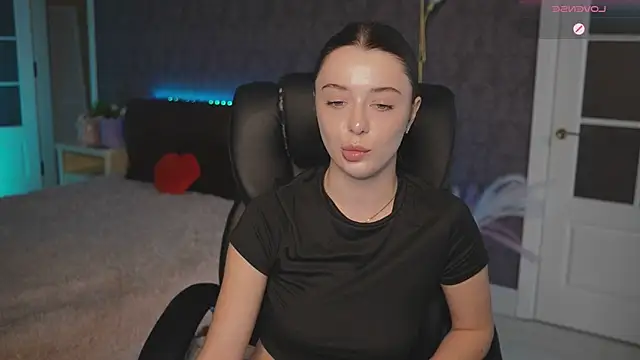 DinaCandy – Naživo XXX chat