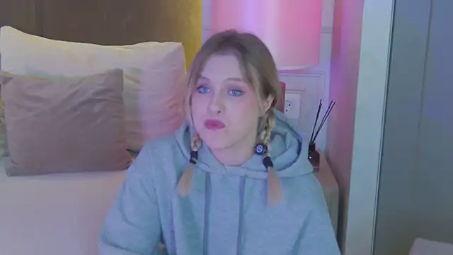 CaitlinSugar Live XXX-chat