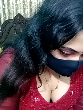 Show modela Porimoni22 na web-kameri