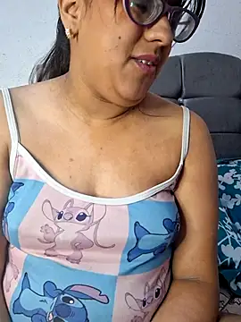 Czat XXX na żywo – ZaidaWet