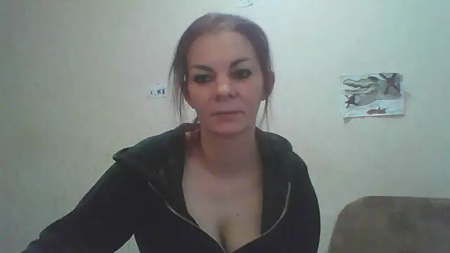 ElluaSmiileen Live XXX chat