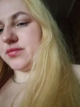 LianaJu Chat XXX in diretta