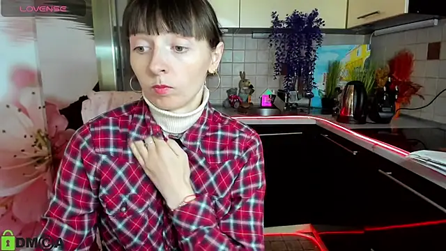 TayanaJons Chat XXX live