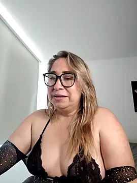 Czat XXX na żywo – KamiSspencer