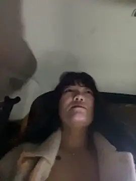 Chat XXX en directo de Molly-xiao