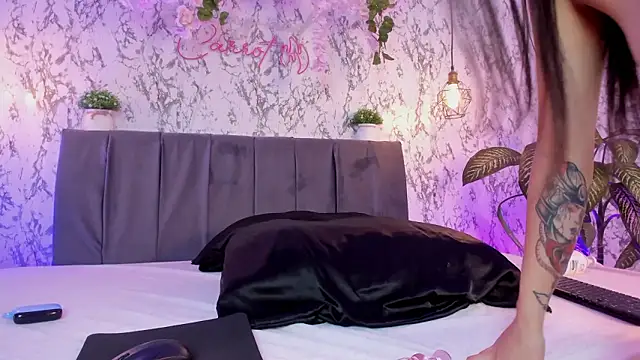 XXX chat uživo modela eimi_rosse18