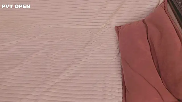 Chatroom XXX en direct de hlopushkahouse