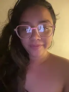 Vivi_Kvsh Obrolan Langsung XXX