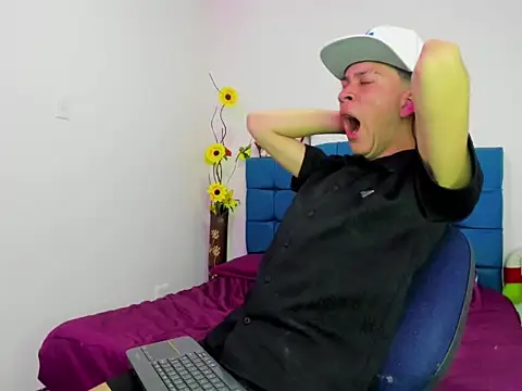 Ailanys_Miller Chat XXX live