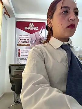 Emily-7_'s Live XXX Chat