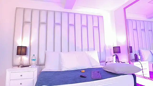 aandreaperez's Live XXX Chat