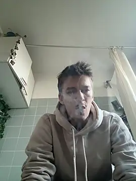 Toyjungee live XXX chat