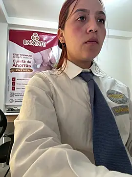 Emily-7_: онлайн-секс-чат